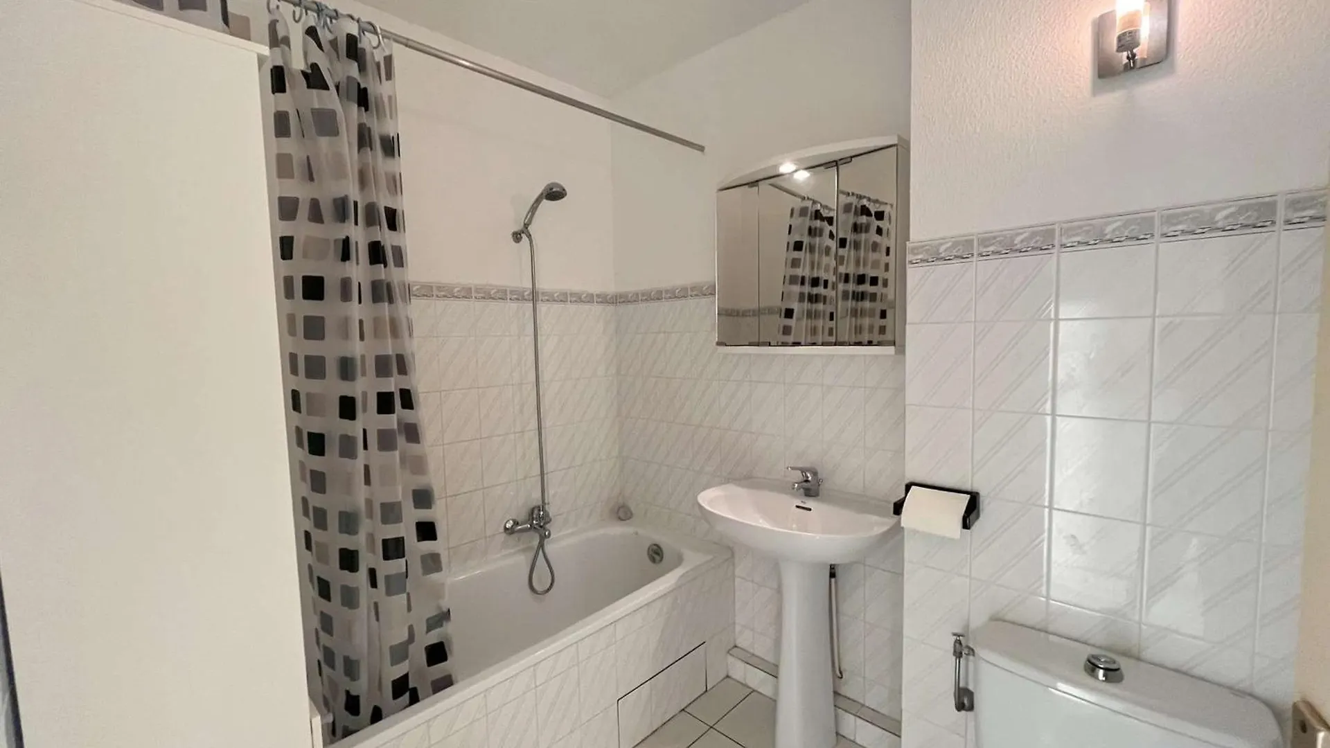 Charmant T2/Mezzanine Avec Piscine Et Terrasse, A 5 Min De La Plage, St-Raphael - Fr-1-226A-148 Boulouris-sur-Mer